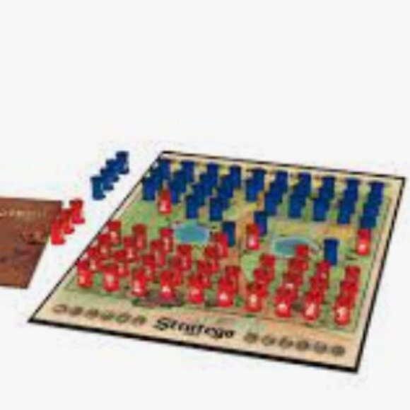 Stratego Game, Milton Bradley, Classic Game in Wooden Box, Special Edition, OS - Picture 12 of 13